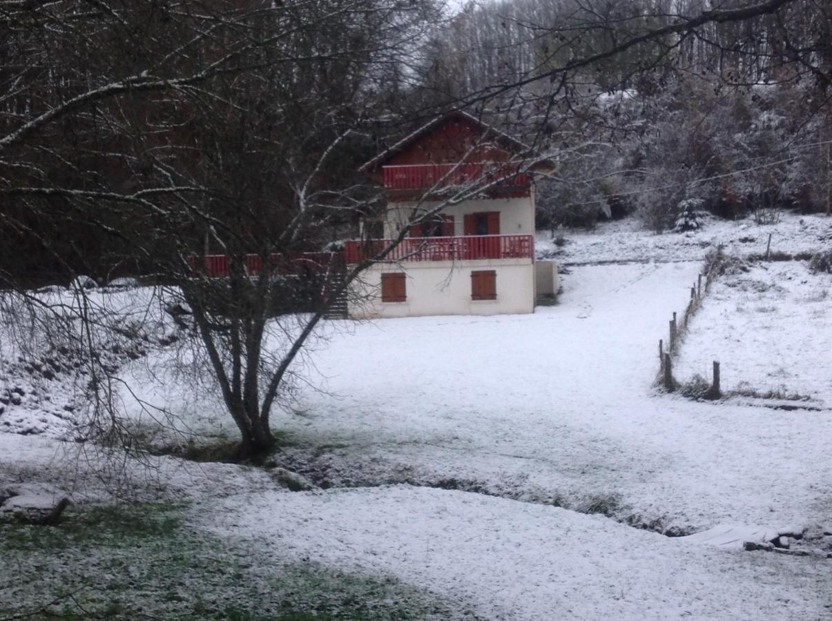 Gite Du Creux De La Goutte Xertigny Eksteriør bilde